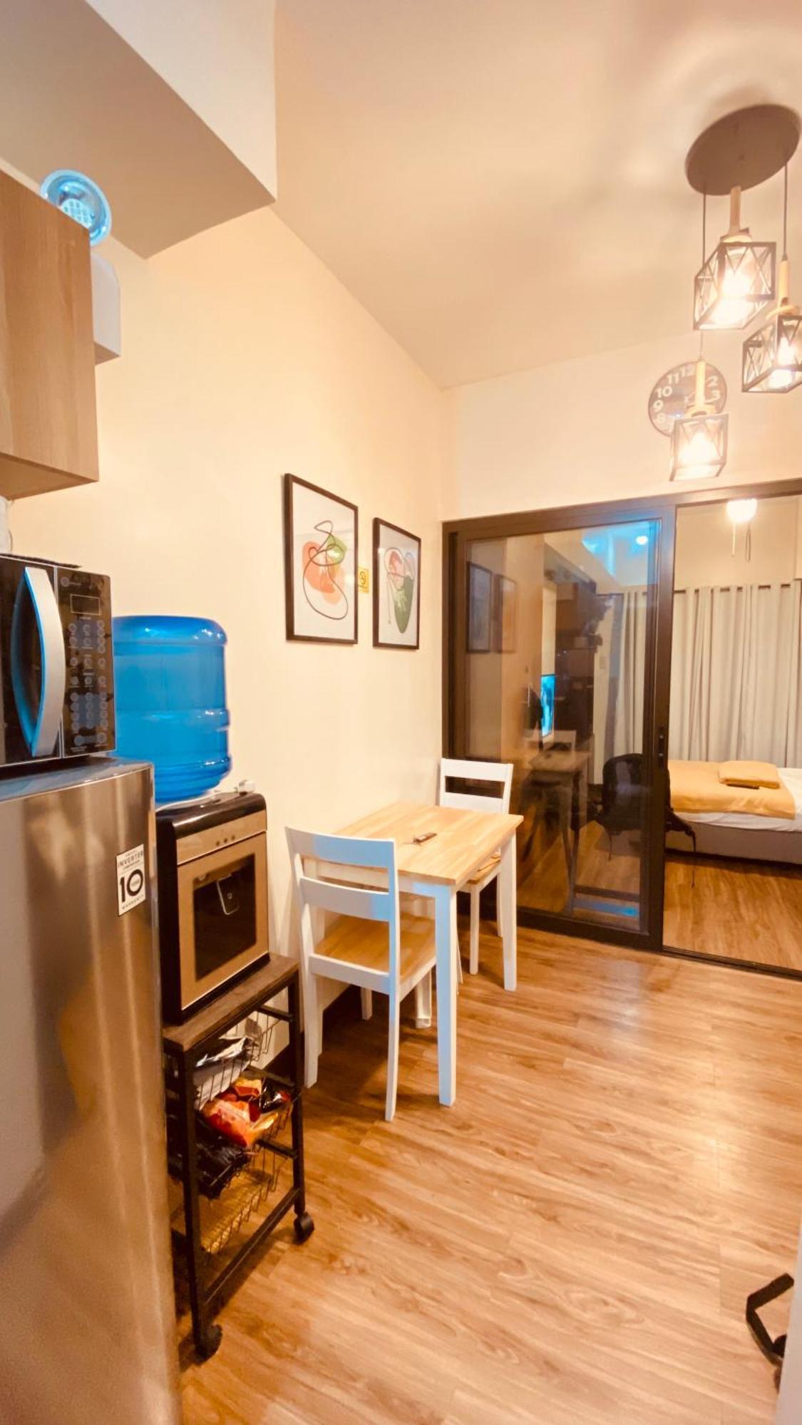 Near Johnhay Minesview Fast Wi-Fi Netflix Balcony Lejlighed Baguio City Eksteriør billede
